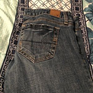 American Eagle favorite boot cut jeans size 6